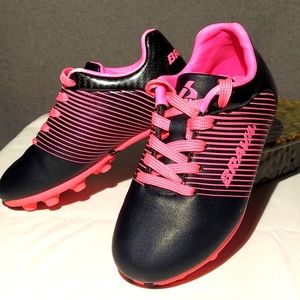 Brava girls pink black soccer cleats size 10 D